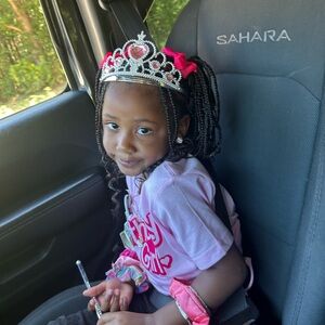 Meet your Posher, Tonya